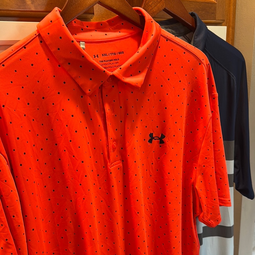2 shirts Under Armour Orange Performance Polo Shirts DRY FIT SERIES